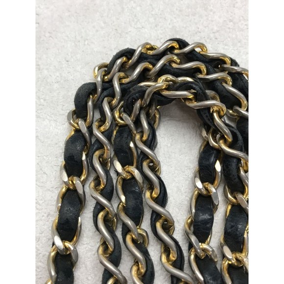 Chanel Matelasse Chain Shoulder Bag Black - Picture 8 of 9